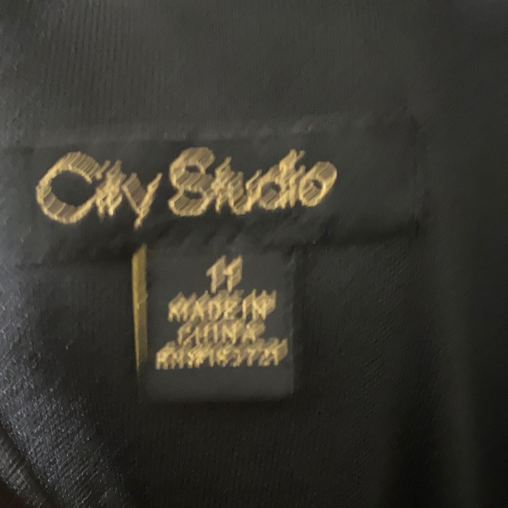 City Studio Black Floral Prom Dress - Picture 10 of 12